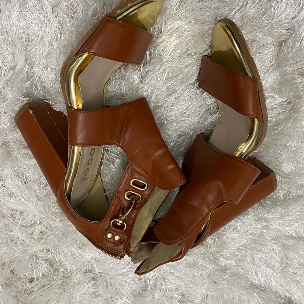 Women shoes size 36